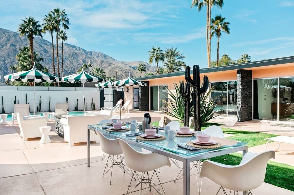 The Marley Hotel Room 2 By Avantstay | Classic Palm Springs Suite W/ Pool & Hot Tub! - California