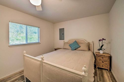 Wallace Falls State Park, Gold Bar airbnb, hotels and vacation rentals