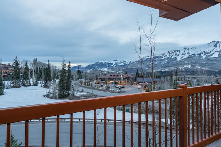 Lorian 8 By Avantstay | Relaxing Home Close To Slopes & Hiking Trails - Telluride