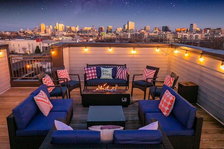 Killer Views - Rooftop Deck Lounge With Fire Pit - Nashville, TN