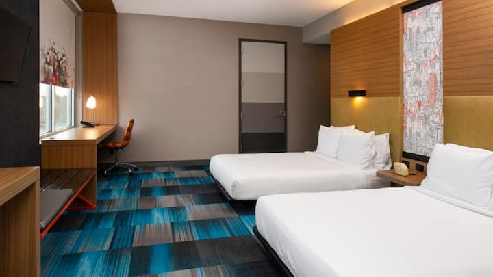 Stylish Guest Room 2 Queen Beds at Aloft Lexington - Lexington, MA