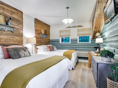 Wimberley, TX Bed and Breakfasts at the Best Price cozycozy