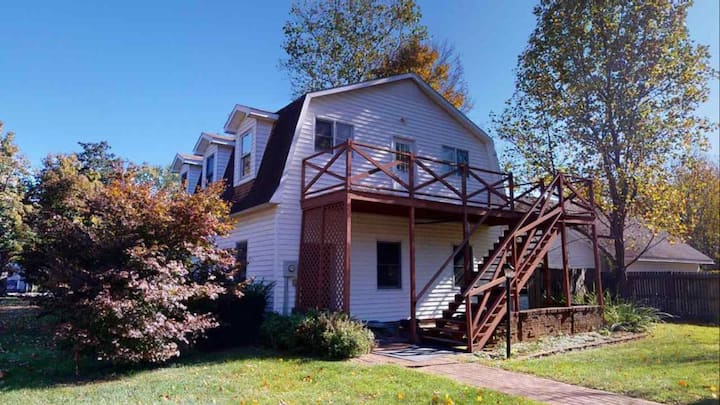 The Twins Guesthouse - Morristown, TN