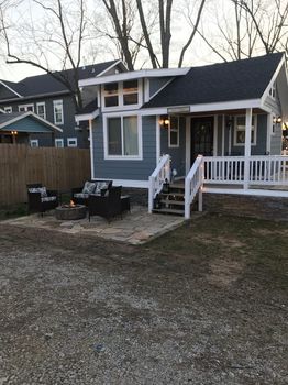 ロジャース, AR 宿泊施設 cozycozy