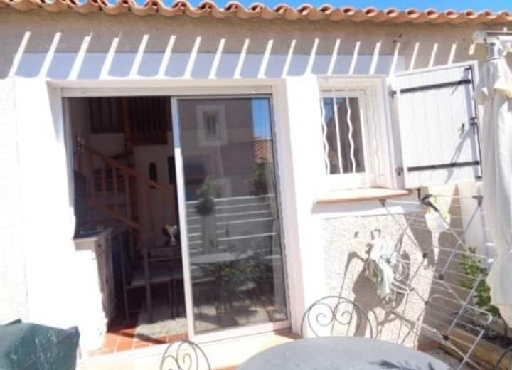Petite Maison  Climatisée Près De La Mer à Sausset - Martigues