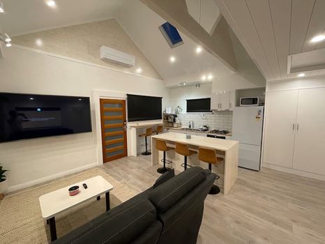 Port Adelaide Apartments and Condos For Rent cozycozy