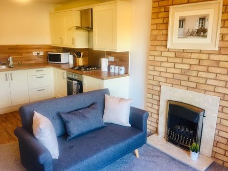 Chesterfield Apartments and Condos For Rent cozycozy