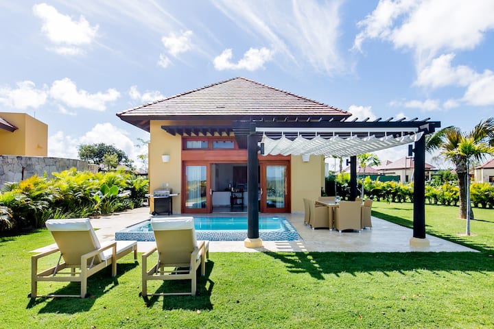 Sink Into The Pool Of A Wonderful Bungalow - Punta Cana