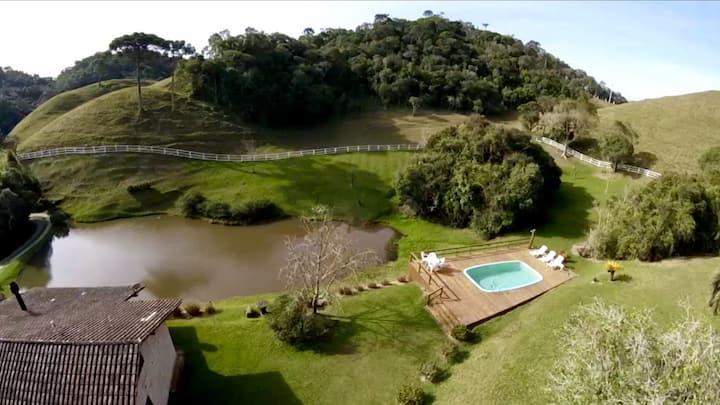 Lindo Recanto Em Rancho Queimado Com Piscina! - Brazil
