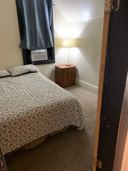 236 Pueblo, CO Short Term and Weekly Rentals cozycozy