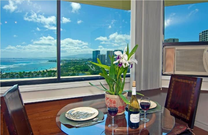 Panoramic Ocean & City Views -Parking -Last Minute - Honolulu, HI