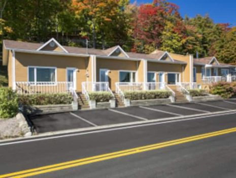 Le Massif de Charlevoix Vacation Rentals and Airbnb cozycozy