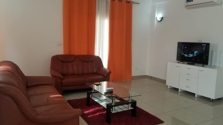 Dreamweavers. APARTMENT 3 BEDROOMS - Yaounde