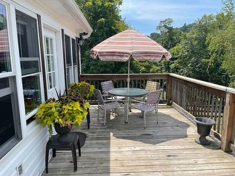 Forked Run State Park, Reedsville airbnb, hotels and vacation rentals