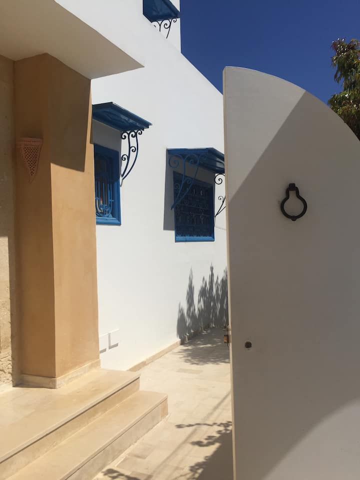 Villa à La Marsa Corniche - Sidi Bou Saïd