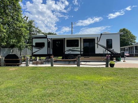 Cullman Vacation Rentals and Airbnb cozycozy