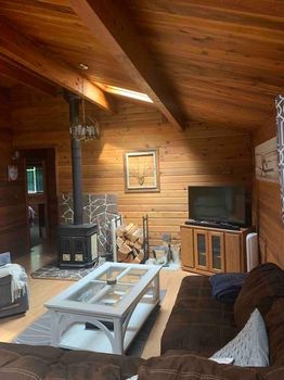 Fairmont Hot Springs Cabin Rentals at the Best Price cozycozy