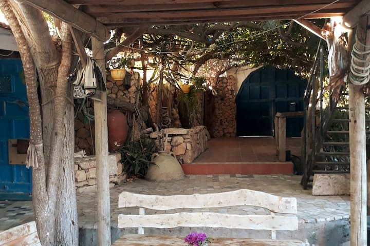 Maison de Vacances FYOM  au bord de la plage - Tunisie
