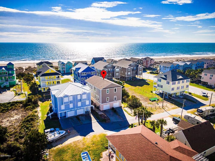 Not Your Typical Beach Rental! Fully Stocked House - Atlantic Beach, NC