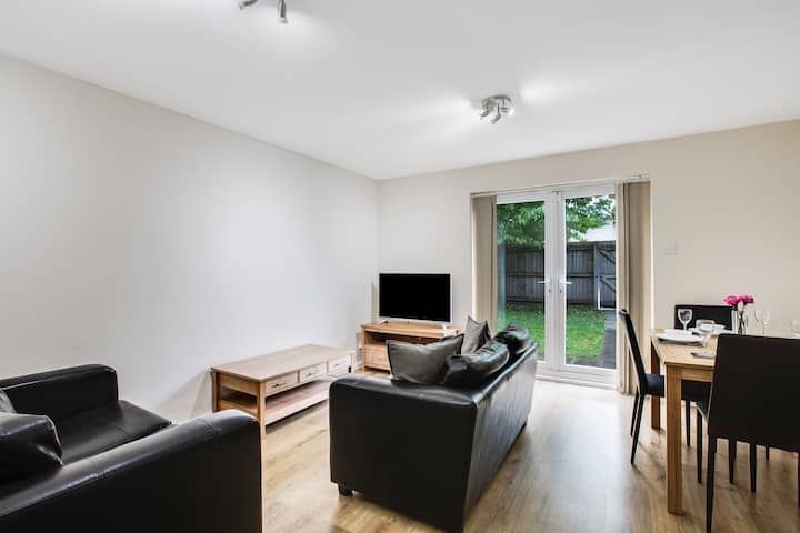 Grasmere House - 3 Bedroom House (City Centre) - Manchester