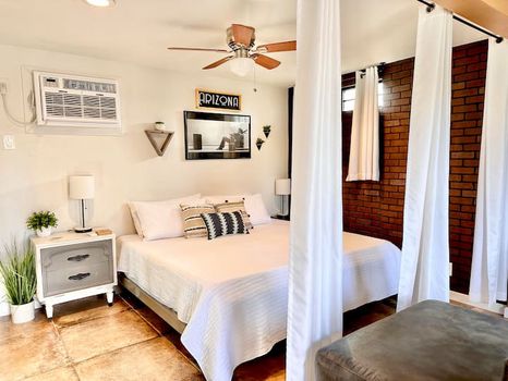 Biltmore Area Phoenix airbnb, hotels and vacation rentals