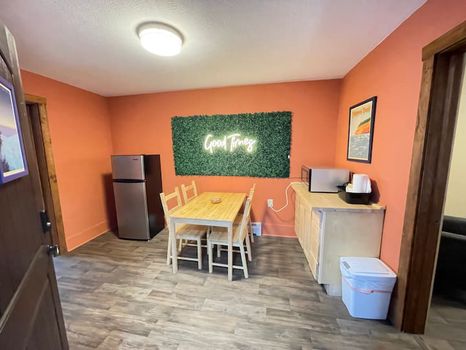 Munising, MI Vacation Rentals and Airbnb cozycozy