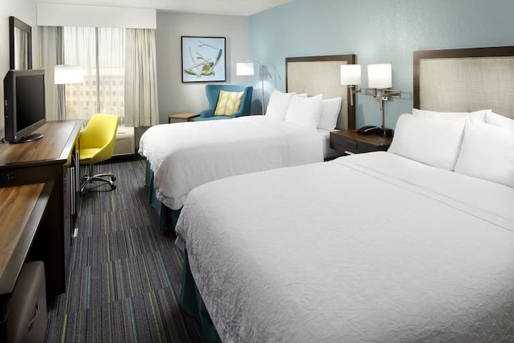 Large 2 Queen Beds Hotel Room by Universal - Orlando