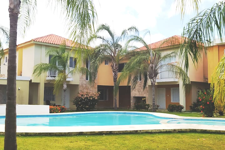 Beautiful Townhouse Steps From The Beach, Services - Punta Cana