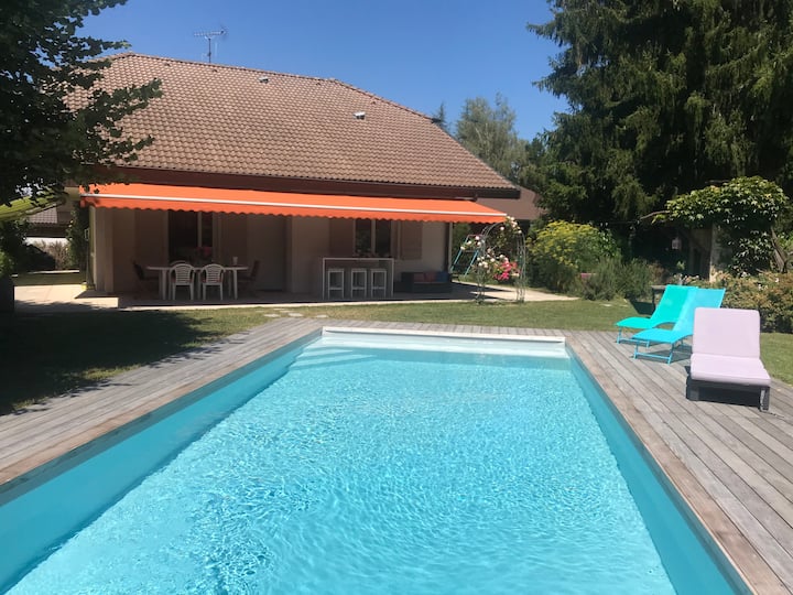 Villa 140m2 avec piscine à 10 mns à pied du Lac - Yvoire