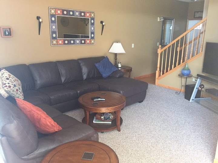 Fully Furnished 30 day monthly rental - Joliet, IL