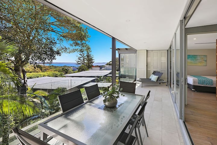 Stunning 2 Renovated 2 Bed Penthouse - Noosa