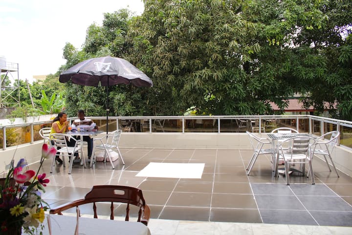Embassy Hotel & Restaurant - Monrovia