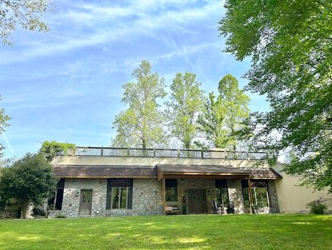 Bedford, VA Places to Stay and Lodgings cozycozy