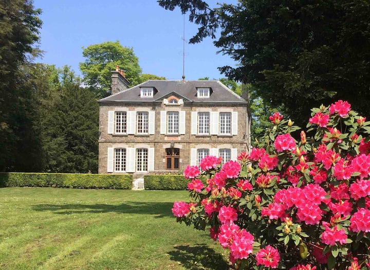 Normandy Luxury Petit Château short & long term - Calvados