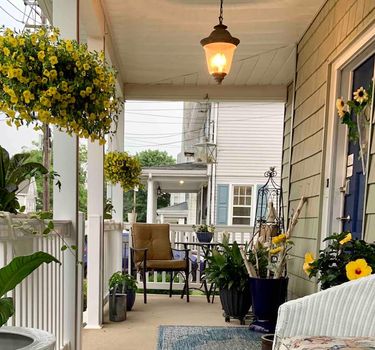 Westerly, RI Holiday Apartments and Self Catering cozycozy