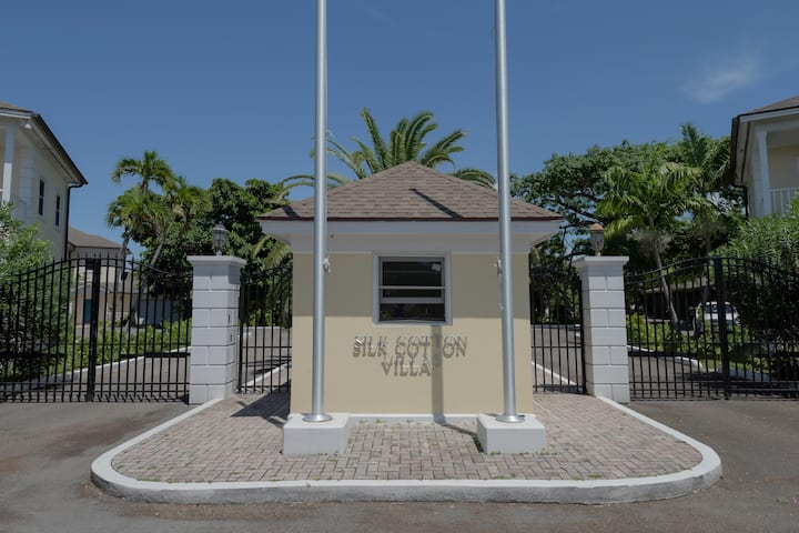 Silk Cotton Villas Gated Community - Nassau