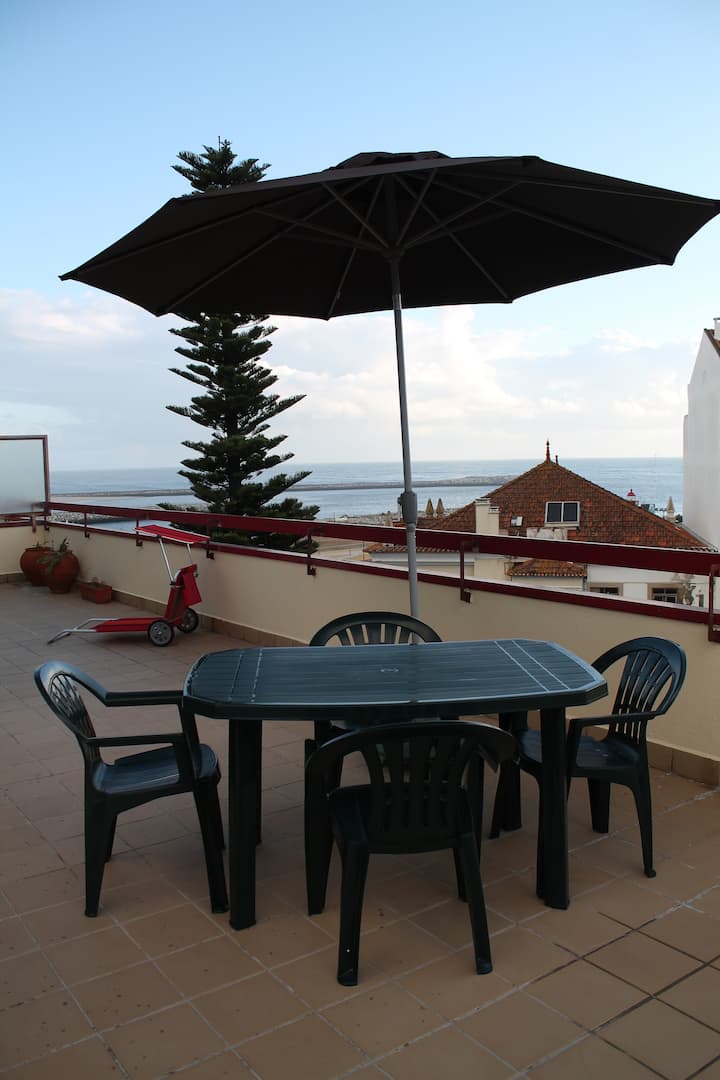 Agradável e luminosos apartamento ao pe da praia grande terraço e vistas de mar - Figueira da Foz