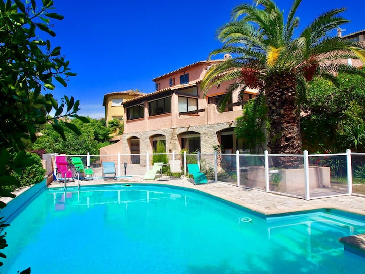 Spacieuse villa provençale climatisée avec piscine - Sausset-les-Pins