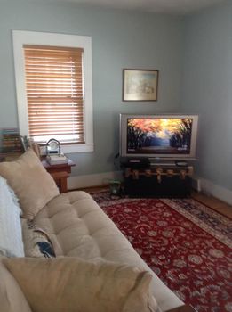 Irondequoit Bay Vacation Rentals & Airbnb COZYCOZY