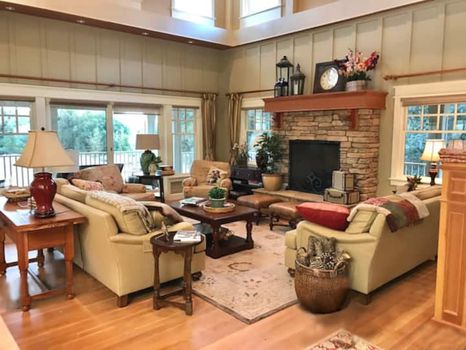 Lake Tulloch, CA Vacation Rentals and Airbnb cozycozy