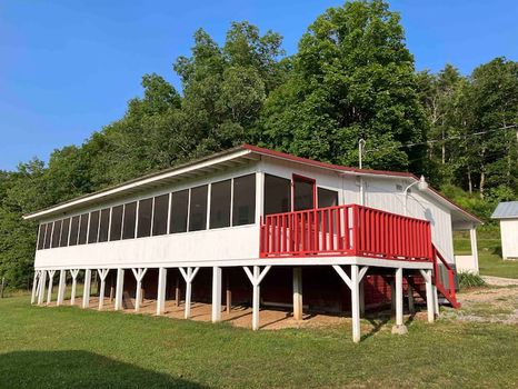 Beartown State Park, Renick airbnb, hotels and vacation rentals