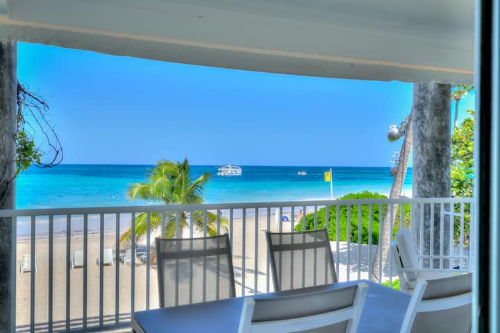 Exclusive Beachfront Apartment - H-202 - Dominican Republic