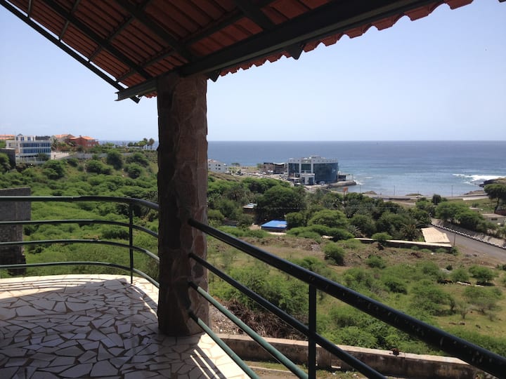 Great location in Praia- fun, rest&recoup, work! - Praia (Cape Verde)