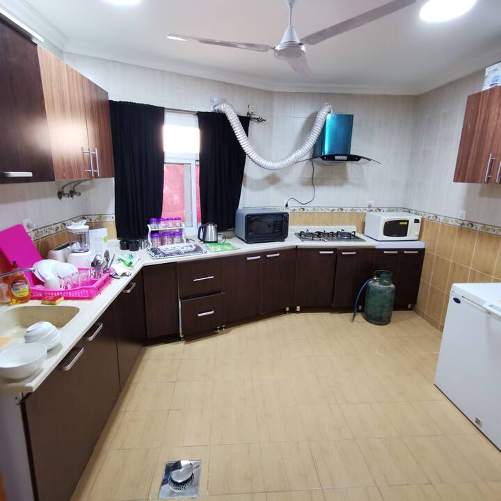 Lovely 3-bedroom apartment with 24hrs security - Khartoum