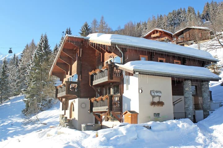 2 Bed Suite, Gorgeous Ski-in Chalet - La Plagne
