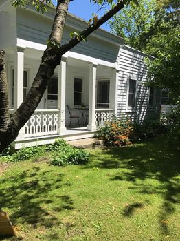 829 Ithaca, NY Short Term and Weekly Rentals cozycozy