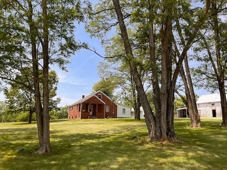 Quincy, IL Holiday homes and Villas cozycozy