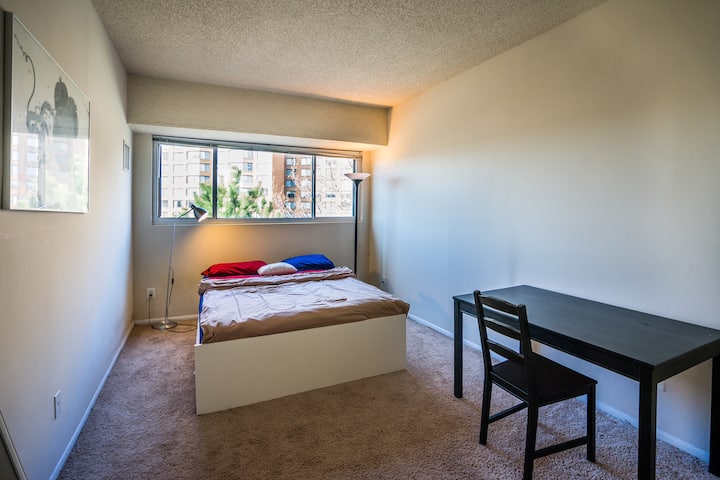 Private Room For An Affordable Price. - Washington, D.C.
