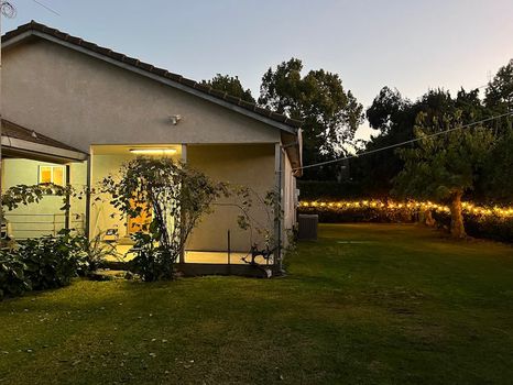 Manteca Villas and Beach house Best Price on cozycozy