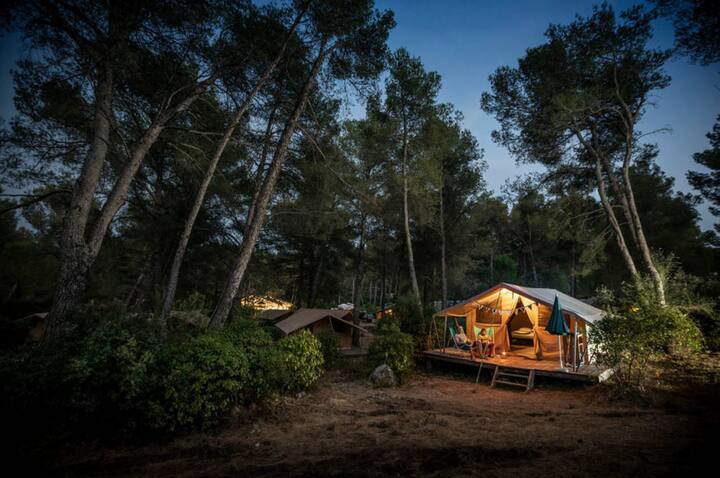 Sweet Tent | Huttopia - Les Baux-de-Provence